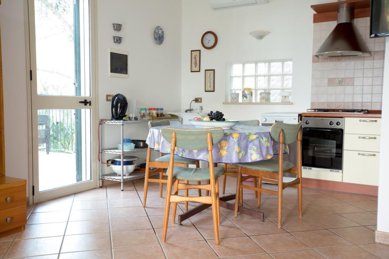 Villa Nadia Con Splendida Vista Mare Castellammare del Golfo Luaran gambar